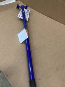 lot 1 image: Pry Wrecking Claw Bar Demolition Nail Steel Deck Removal Remover Puller Tool