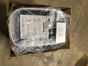 lot 62 image: Whirlpool 20 Pint Dehumidifier Customer Returns See Pictures