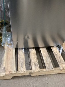 lot 30 image: Vissani 18 Cu. Ft. Top Freezer Refrigerator open box have some scratch or dent  See Pics