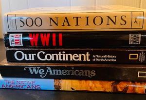 lot 122 image: Vintage Large Coffee Table Hardcover Books