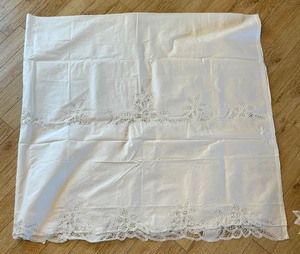 lot 94 image: White Lacey SheetCoverlet, Bedskirt and Pillow Cases
