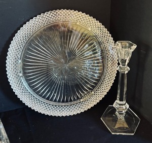 lot 118 image: Variety of Beautiful Crystal and Clear Glass Items