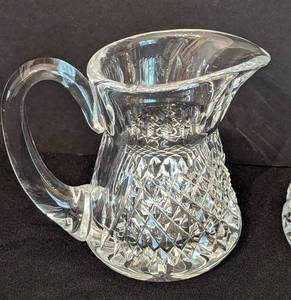 lot 7 image: Waterford Crystal Alana Creamer and Sugar Bowl