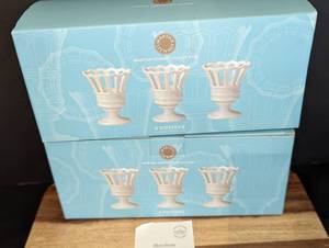 lot 47 image: New Martha Stewart Votive Holders and Wood Cutting Board