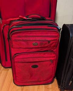 lot 134 image: Assorted Luggage