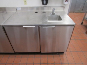 lot 8 image: Duke Prep Counter wSmall Sink 4x30x36