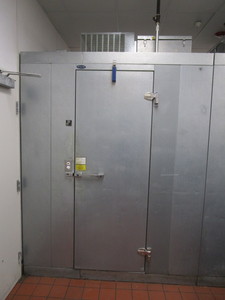 lot 10 image: Norlake Walk In Cooler 6x6x91 (64x64x83 inside)
