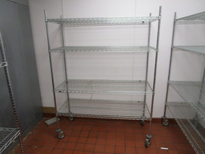 lot 15 image: Metro NSF Racking on Wheels 2x5x80