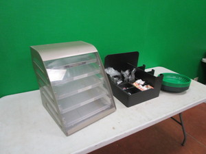 lot 67 image: Cookie Display, Condiment Organizer, Food Trays