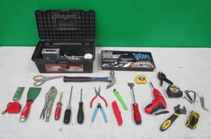 lot 89 image: Toolbox & Misc. Tools