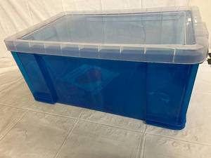 64L Blue Plastic Tote With Lid