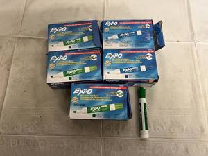 5 Packs of Expo Markers - Green and Blue