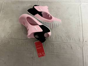 Nike Sunray Protect 3 - Size 12C - Pink