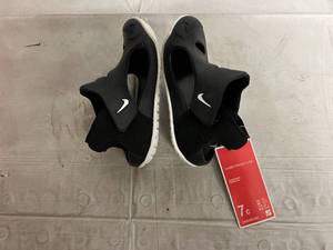 Nike Sunray Protect 3 - Size 7C - Black