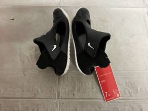 Nike Sunray Protect 3 - Size 7C - Black