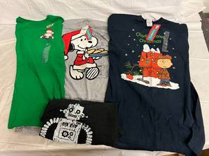 4 XL Graphic T Shirts