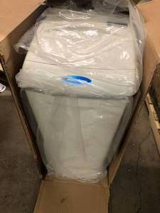 Waterboss 36,400 Grain Water Softener System - Reduces Hardness, Iron, Calcium, Dirt, and Sediment - Model 900 Customer Returns See Pictures