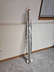 lot 107 image: Rugged Folding Aluminum Easel