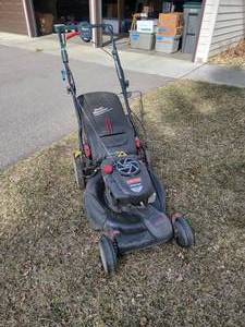 lot 119 image: Craftsman 7.25 Platinum Self Propelled Lawn Mower Model 917-370440