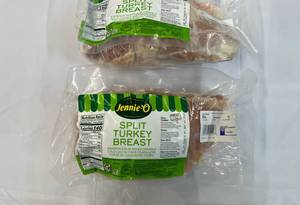 A. 2x Split Turkey Breasts average Weight 2.5lbs