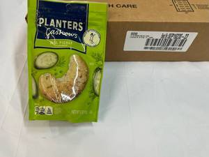 12x 5oz bags Planter Dill Pickle Cashews
