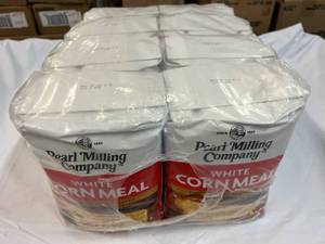 8x 5lb Bags White Corn Meal