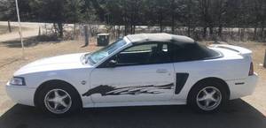 2004 Ford Mustang Deluxe Convertible