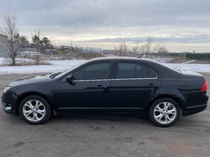 2012 Ford Fusion SE - 2 OWNERS