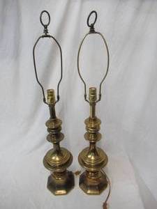 lot 30 image: Vintage Pair Brass Table Top Lamps.