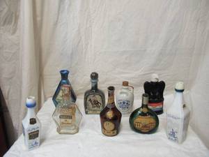 lot 72 image: Lot of Vintage Liquor Bottle Decanters. EMPTY.