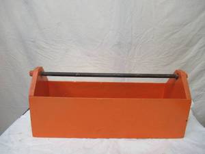 lot 102 image: Vintage Wood Tool Travel Carrier Box