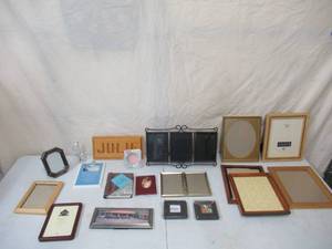 lot 118 image: Lot of various Picture Frames