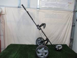 lot 140 image: Golf Caddy Ground Zero GQ