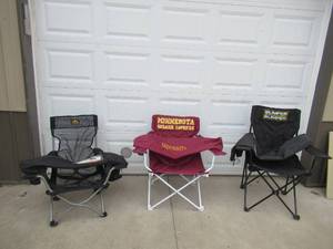 lot 149 image: 3 Outdoor Folding Chairs in Bags. Advertising MN Golden Gophers. Bumper to Bumper