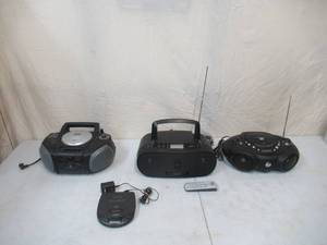 lot 195 image: Lot of 4 Various CD Players. 2- SONY