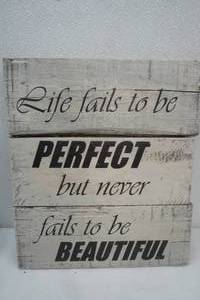 lot 18 image: Home Decor Life Fails to Be Perfect But Never Fails to Be Beautiful