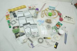 lot 66 image: Variety of Craft Items