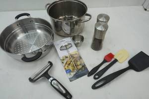 lot 171 image: Kitchenware Salt & Pepper Grinders, Temp taker, 2 pots and more