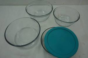 lot 172 image: Anchor Hocking Glassware