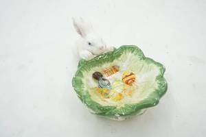 lot 207 image: Ceramic Bunny Dish with Glass Candy