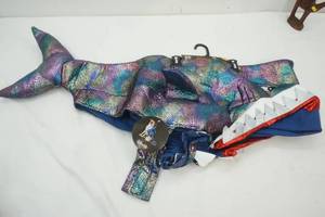 lot 234 image: NEW XL Pet Costume of a Shark