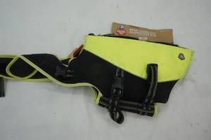 lot 257 image: Large Dog HIgh Visibility Floating Aid