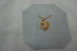lot 283 image: Womens Jewelry, Black Hills Gold Heart Necklace