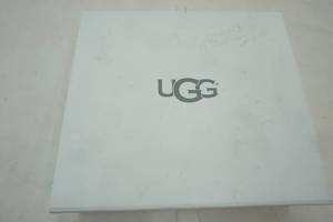 lot 299 image: UGG Sheepskin & Suede Care Kit