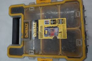 lot 317 image: DeWalt Pro Organizer with Hardware