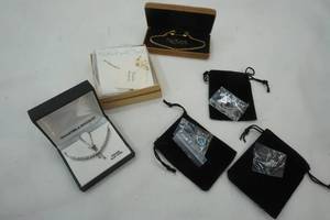 lot 370 image: Variety of New and Used Necklaces
