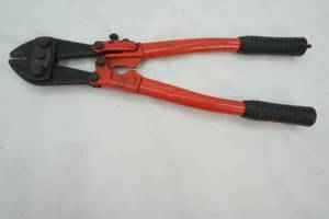 lot 469 image: 14 Inch bolt cutter