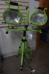 lot 513 image: New Commercial Electric  Adjustable Lights