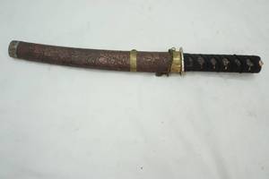 lot 515 image: Used 9 Inch Blade Sword, & Sheath