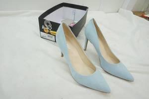 lot 524 image: NEW Ladies Light Blue Nine West Heals Size 7W
